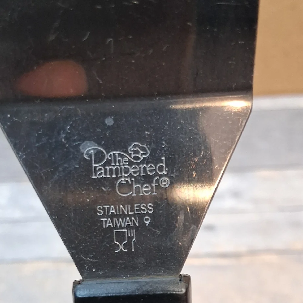 Pampered Chef Mini Serving Spatula #1